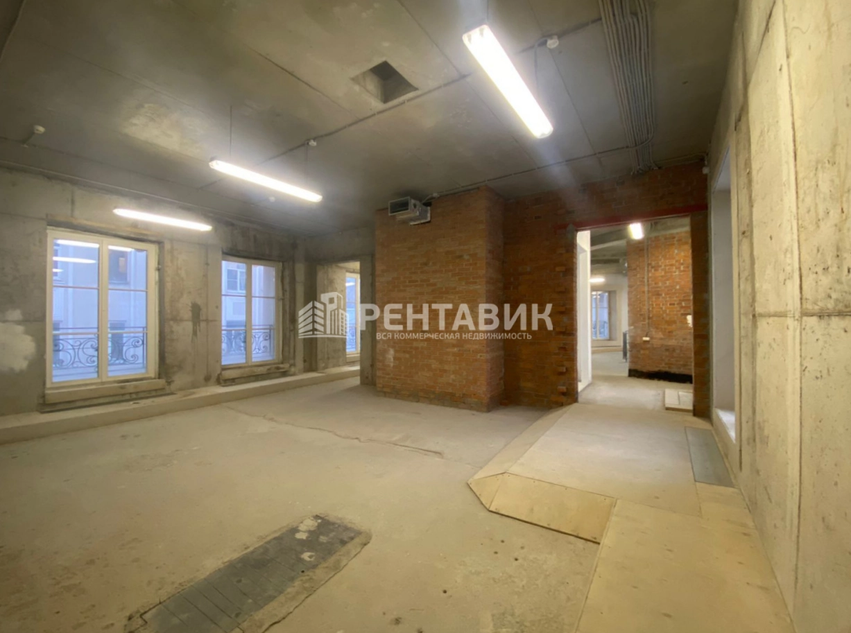 Здание целиком Villa Arbat площадью 3715 квадратных метров