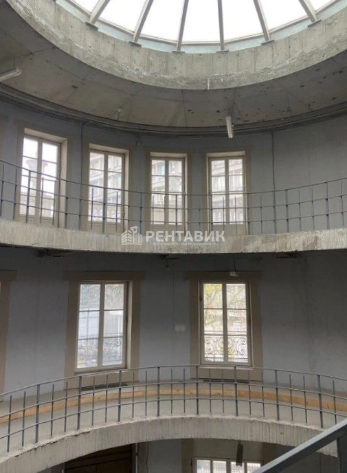 Здание целиком Villa Arbat площадью 3715 квадратных метров