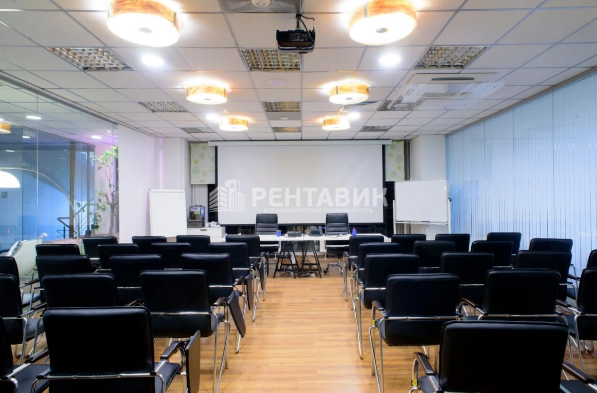 Офис Botanika 24 Silver Stone площадью 96 квадратных метров