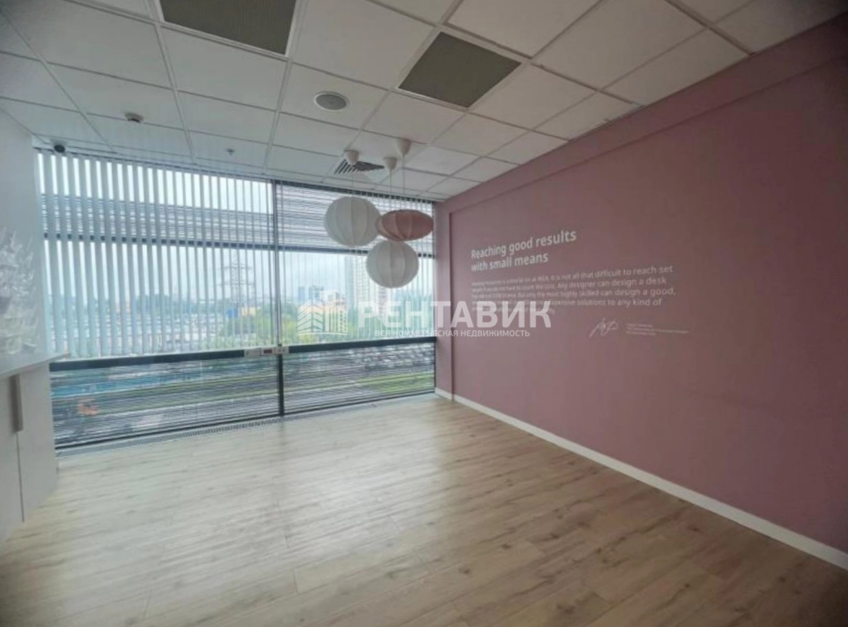 Офис Химки. Здание 1 площадью 2698 квадратных метров