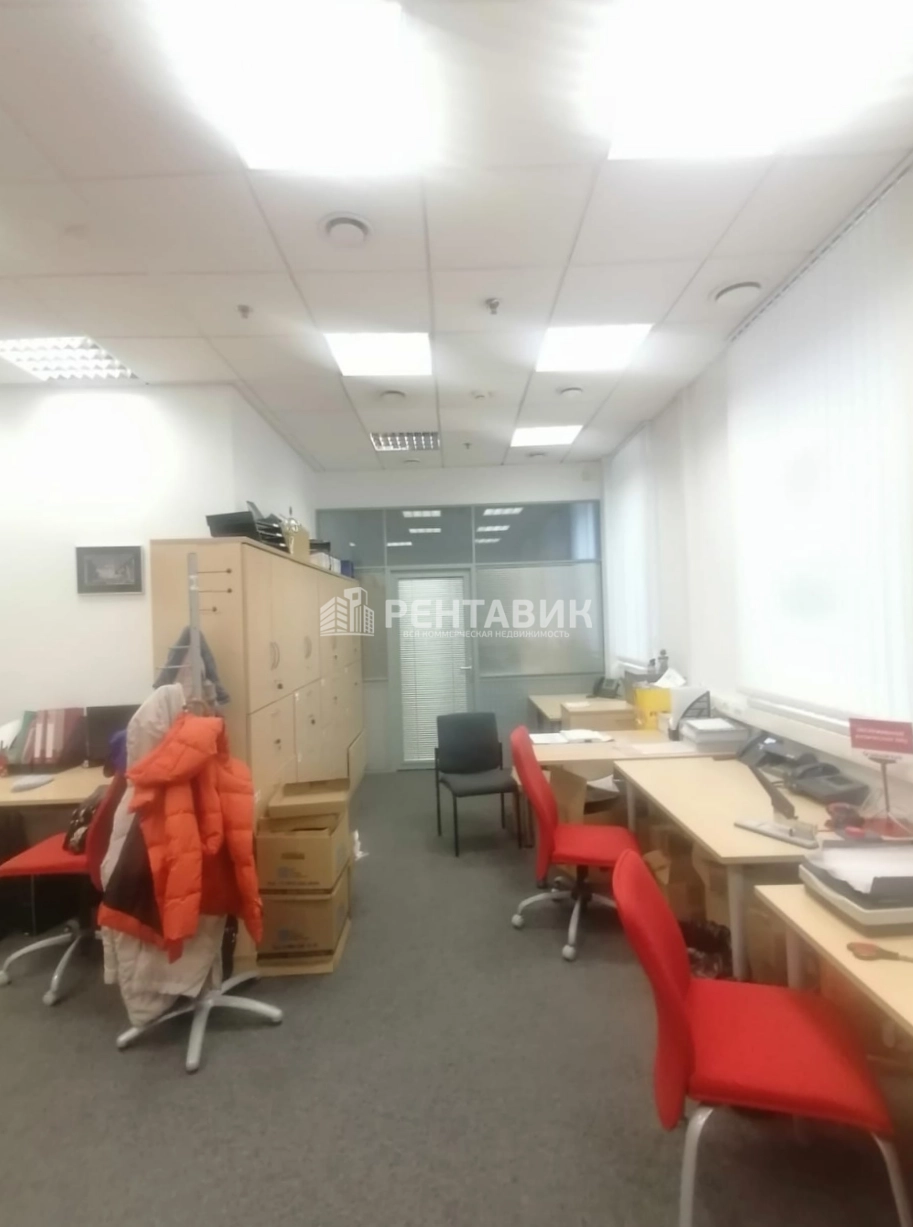 Помещение свободного назначения Green Point площадью 238 квадратных метров