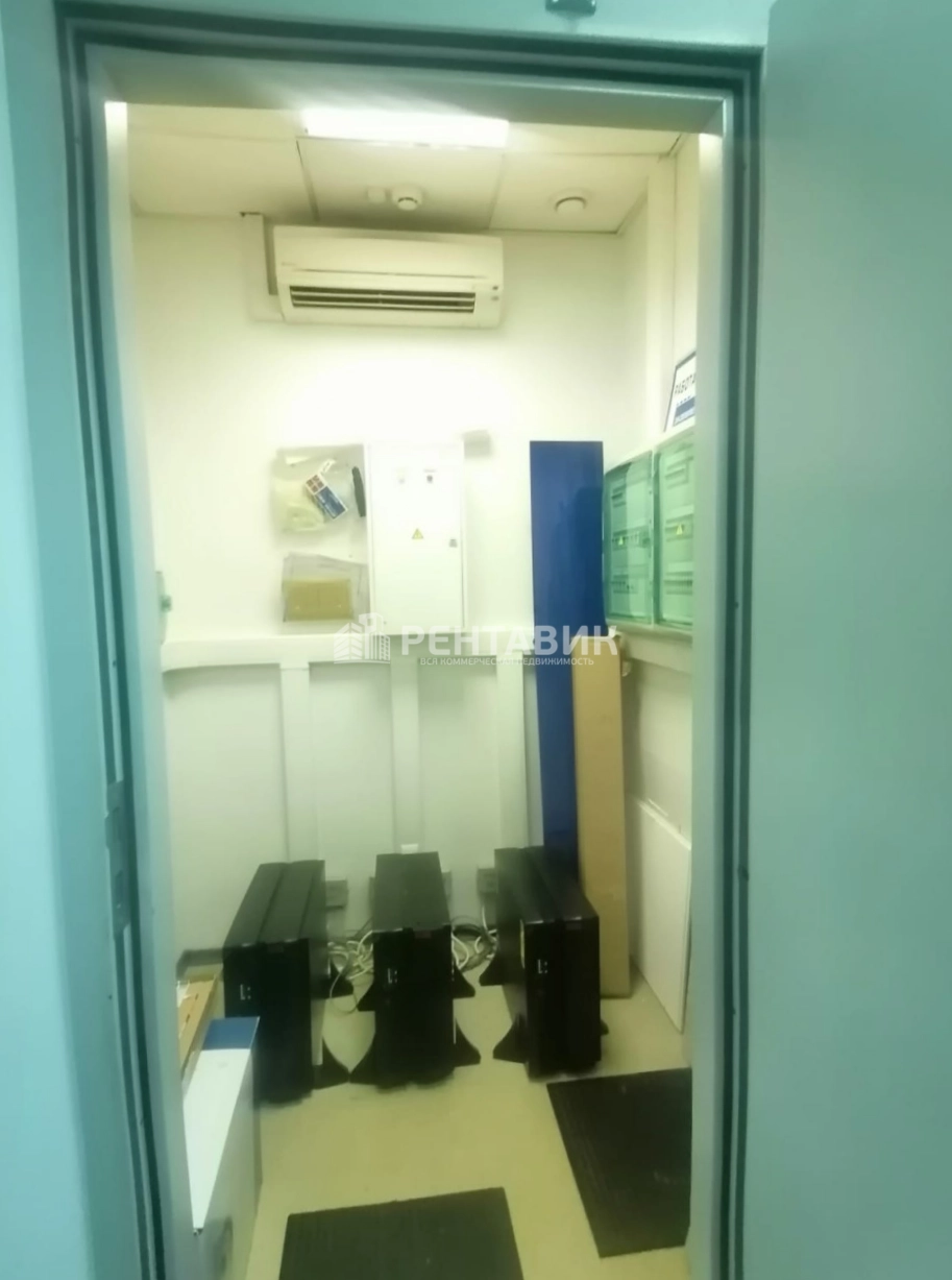 Помещение свободного назначения Green Point площадью 238 квадратных метров