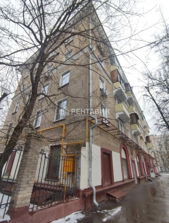 фасад дома, здание по адресу г Москва, ул Зои и Александра Космодемьянских, д 17/2