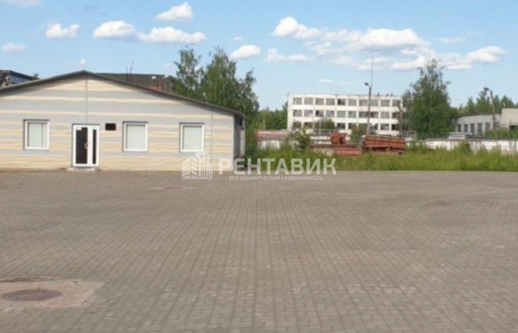 фасад дома, здание по адресу Ленинградская обл, г Выборг, ул Промышленная, д 11