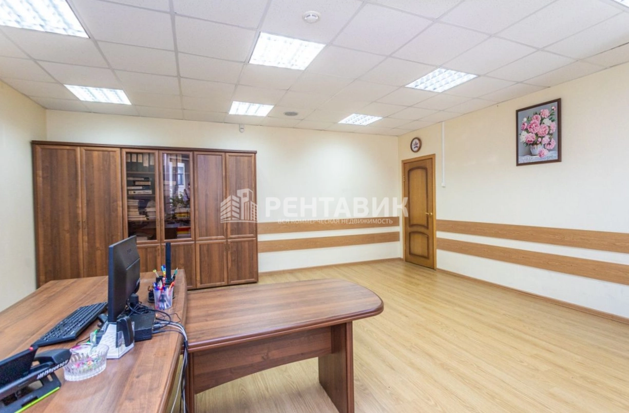 Здание целиком 12-я Парковая, 6 площадью 3202 квадратных метров