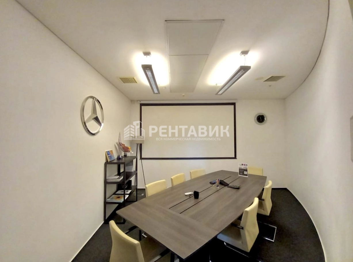 Офис Mercedes-Benz Plaza / Мерседес-Бенз Плаза площадью 7367 квадратных метров