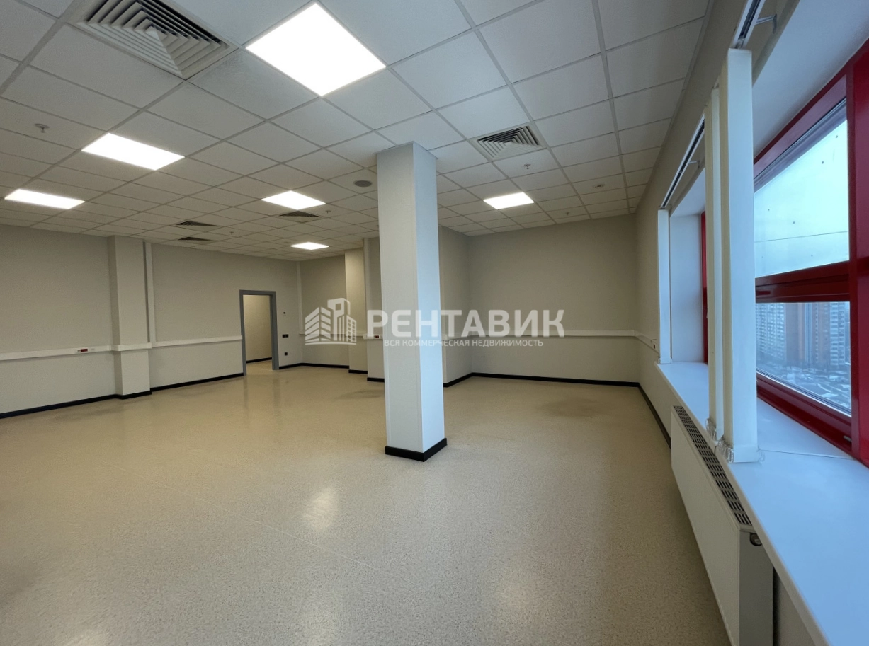 Офис Снежная 26 площадью 842 квадратных метров