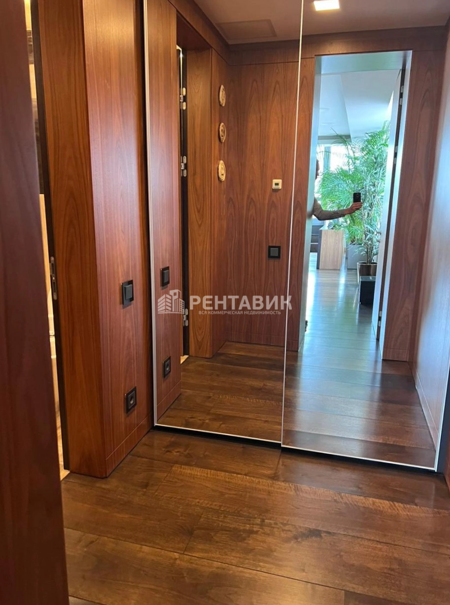Офис Заречье площадью 375 квадратных метров
