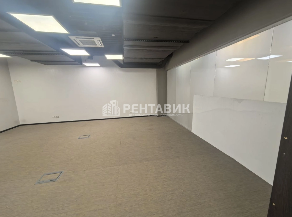 Офис Верейская Плаза III площадью 134 квадратных метров