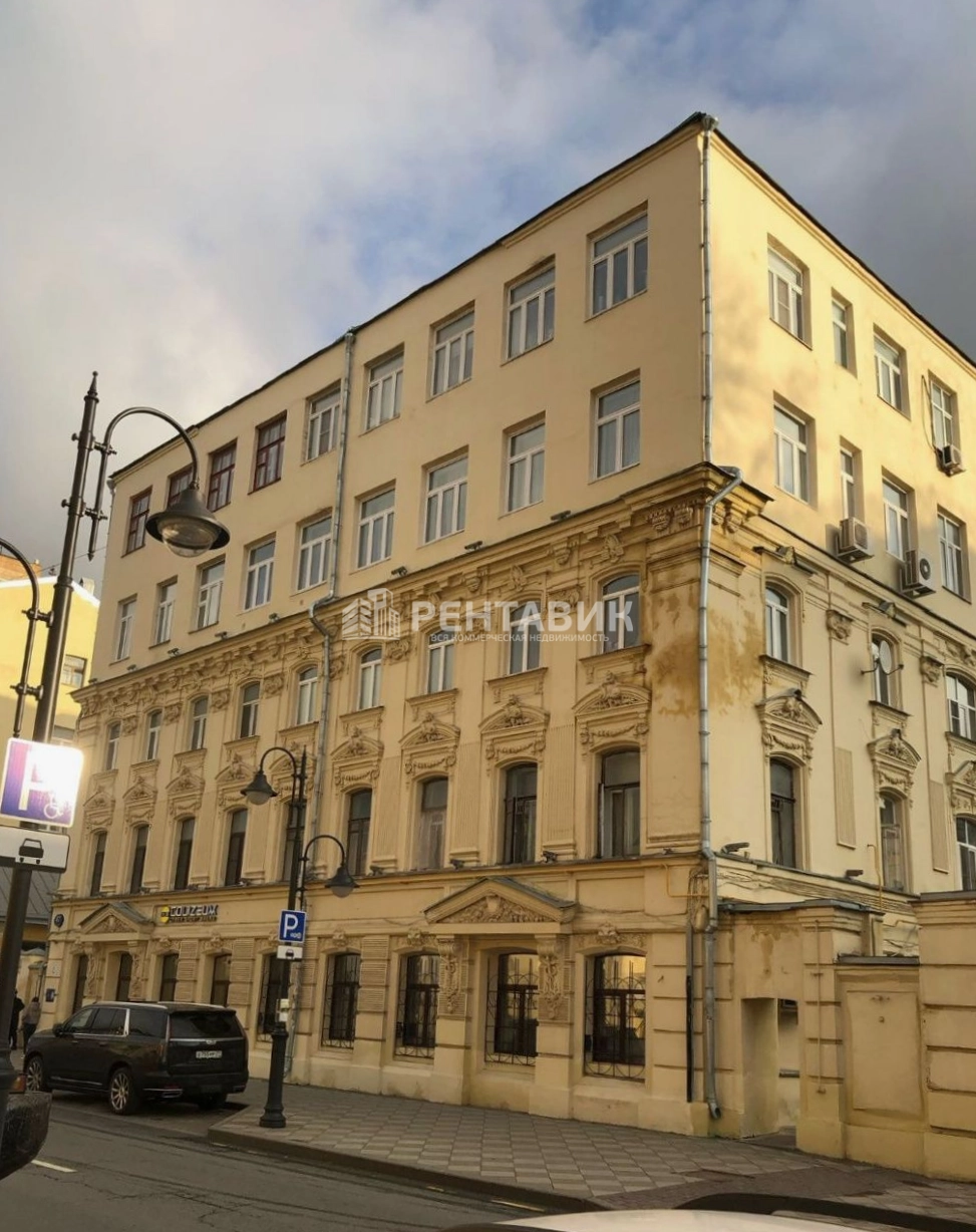фасад дома, здание по адресу г Москва, ул Пятницкая, д 47 стр 1
