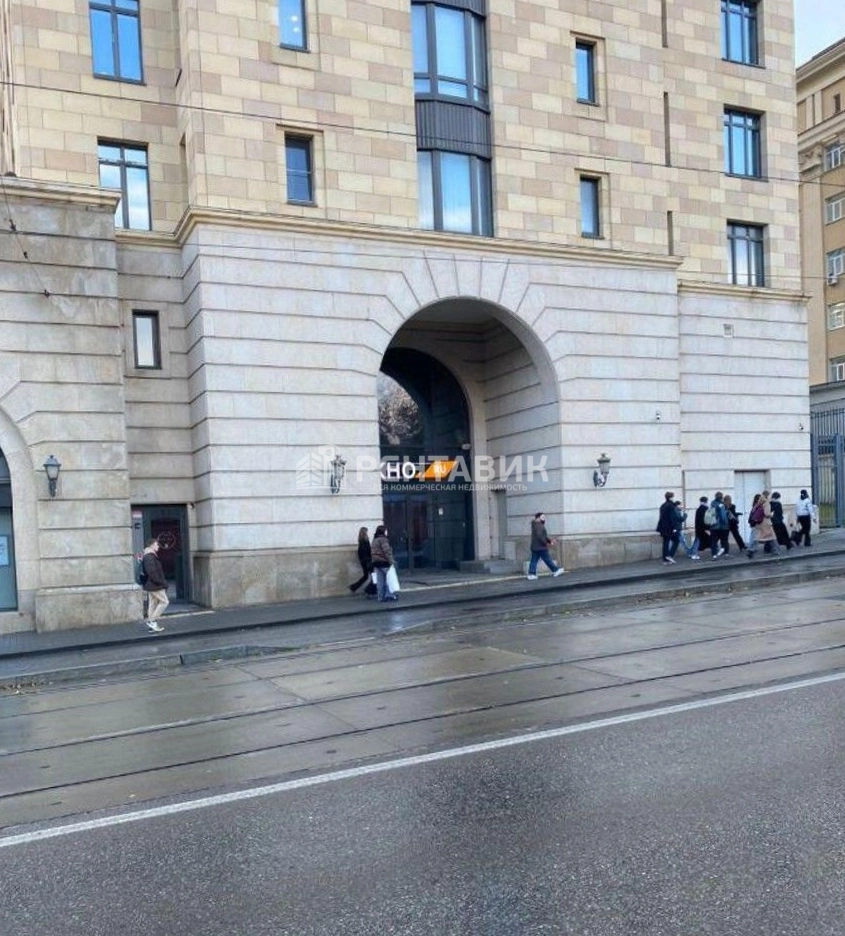 Помещение свободного назначения Barkli Residence площадью 210 квадратных метров