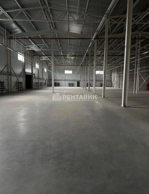 Производство Новосаратовка, Октябрьская, 48 площадью 2000 квадратных метров