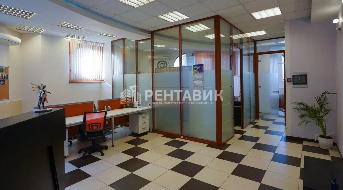 Офис Домининта площадью 183 квадратных метров