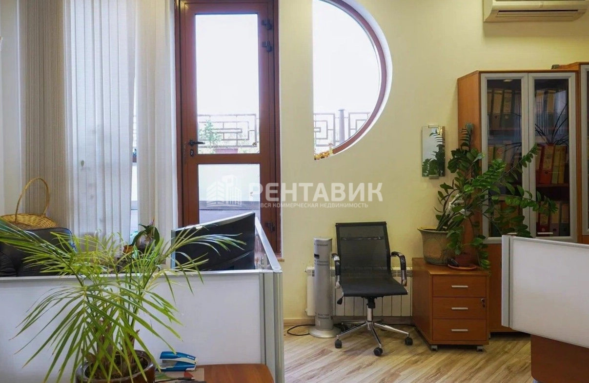 Офис Домининта площадью 183 квадратных метров