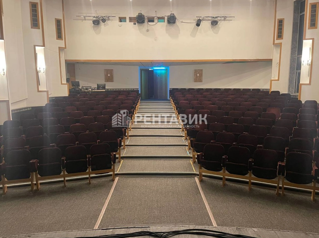 Помещение свободного назначения Городская, 8 площадью 480 квадратных метров