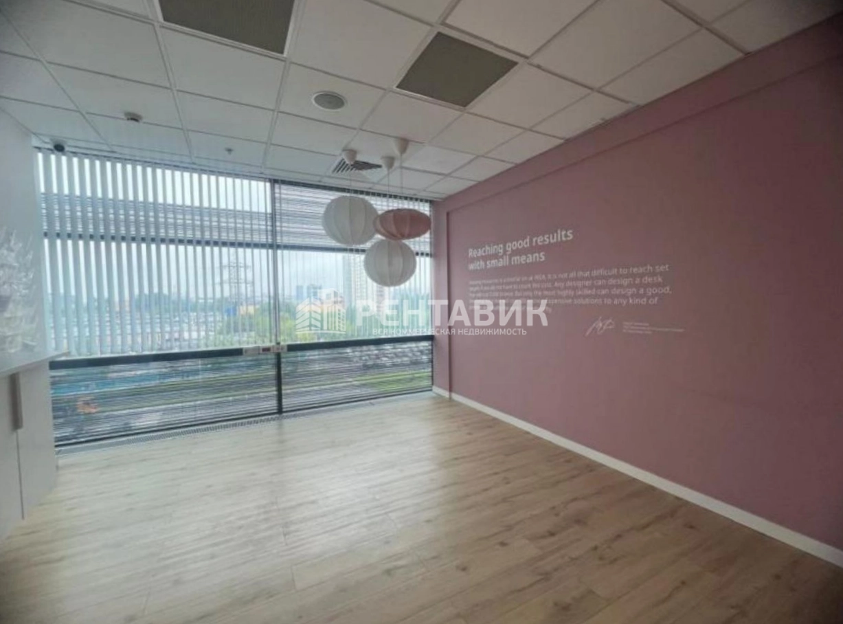 Офис Химки. Здание 1 площадью 6746 квадратных метров
