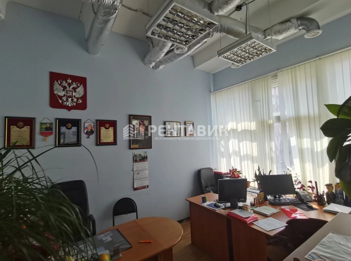 Офис Машиноаппарат Строение 3 площадью 214 квадратных метров