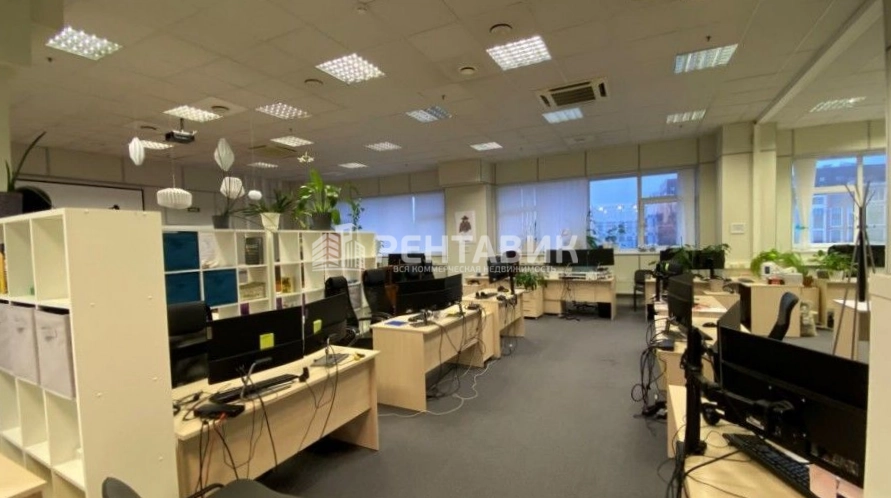 Офис Ривер Хаус площадью 584 квадратных метров