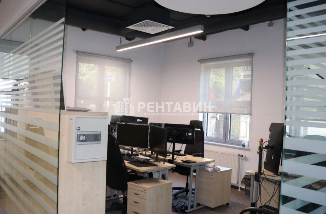 Офис Дом Немецкой Экономики площадью 629 квадратных метров