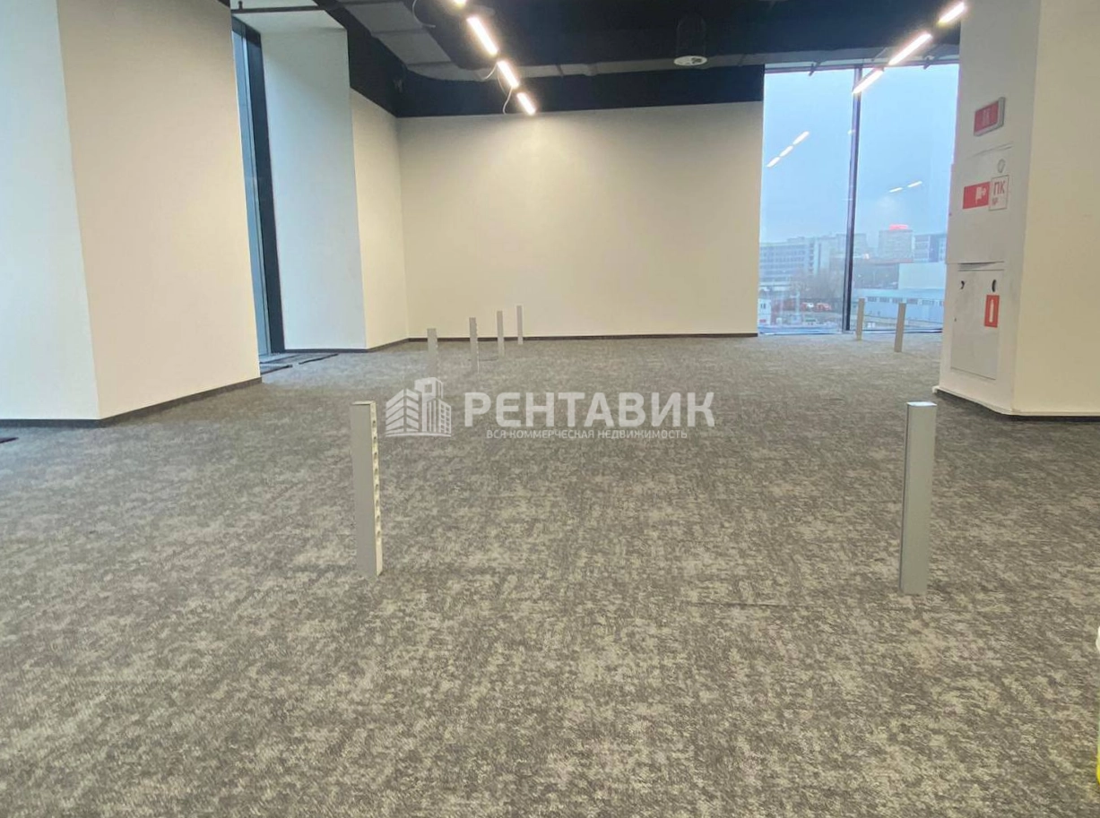 Офис ЗИЛ комплекс Б площадью 2579 квадратных метров
