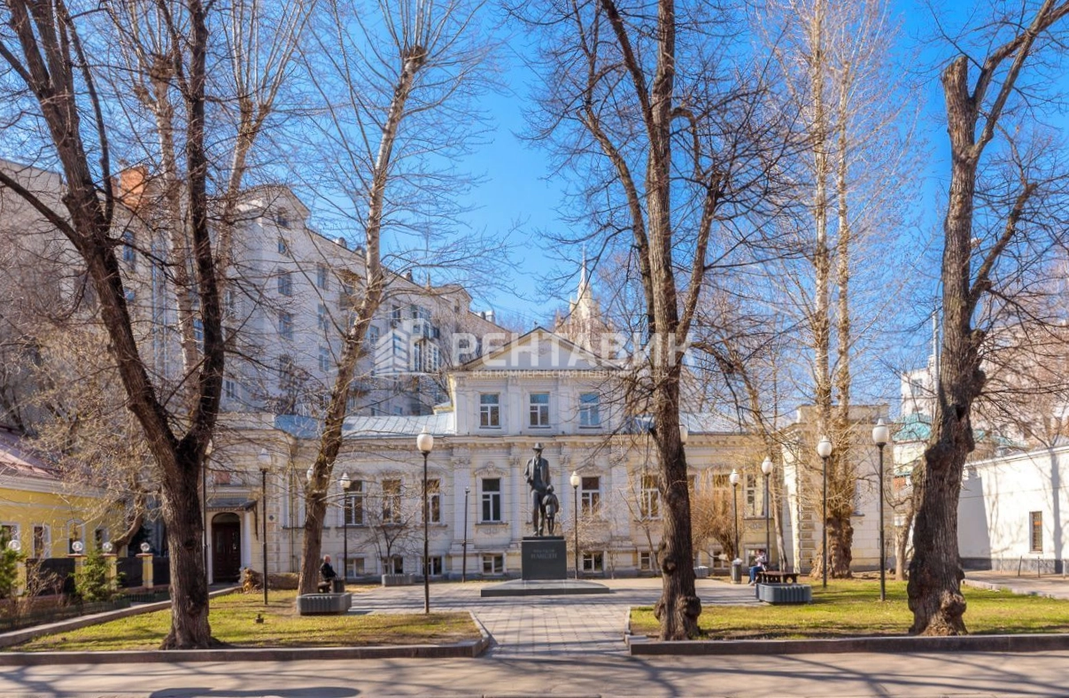 фасад дома, здание по адресу г Москва, Большой Лёвшинский пер, д 6 стр 1