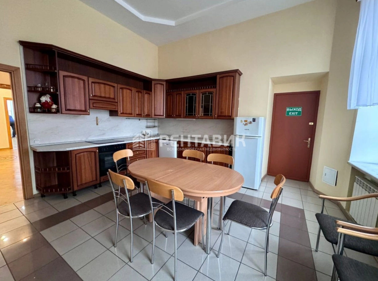 Офис Малый Каковинский, 4с1 площадью 300 квадратных метров