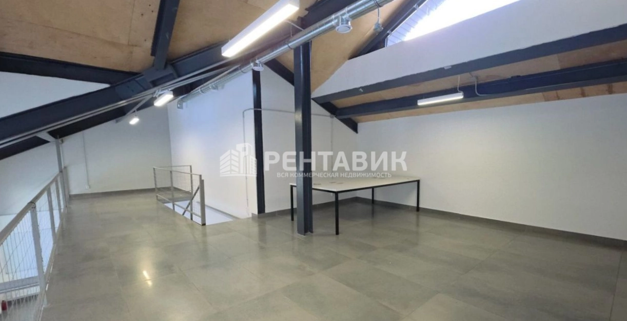 Офис Фридриха 46 площадью 142 квадратных метров