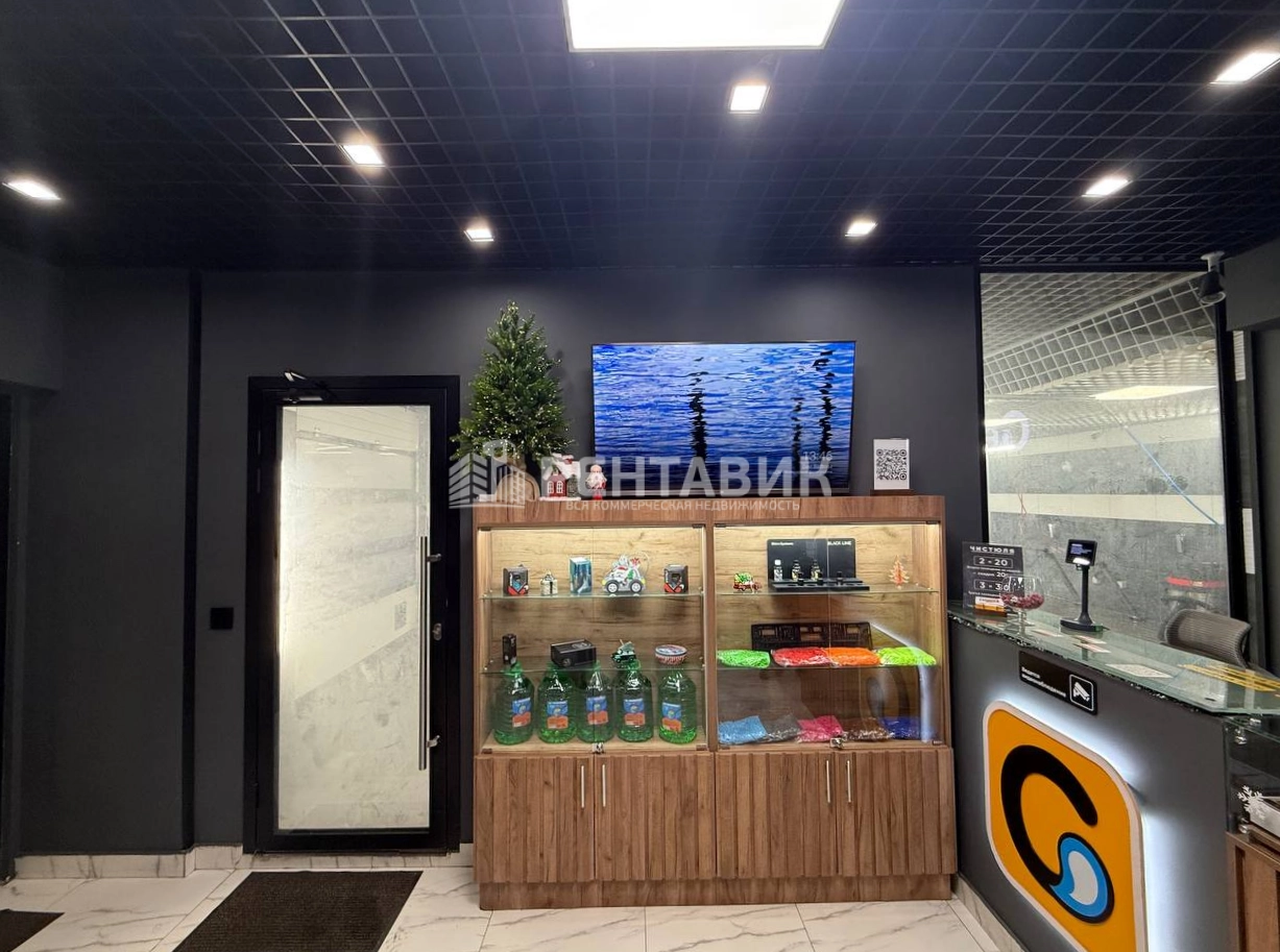 Помещение свободного назначения D1 площадью 214 квадратных метров