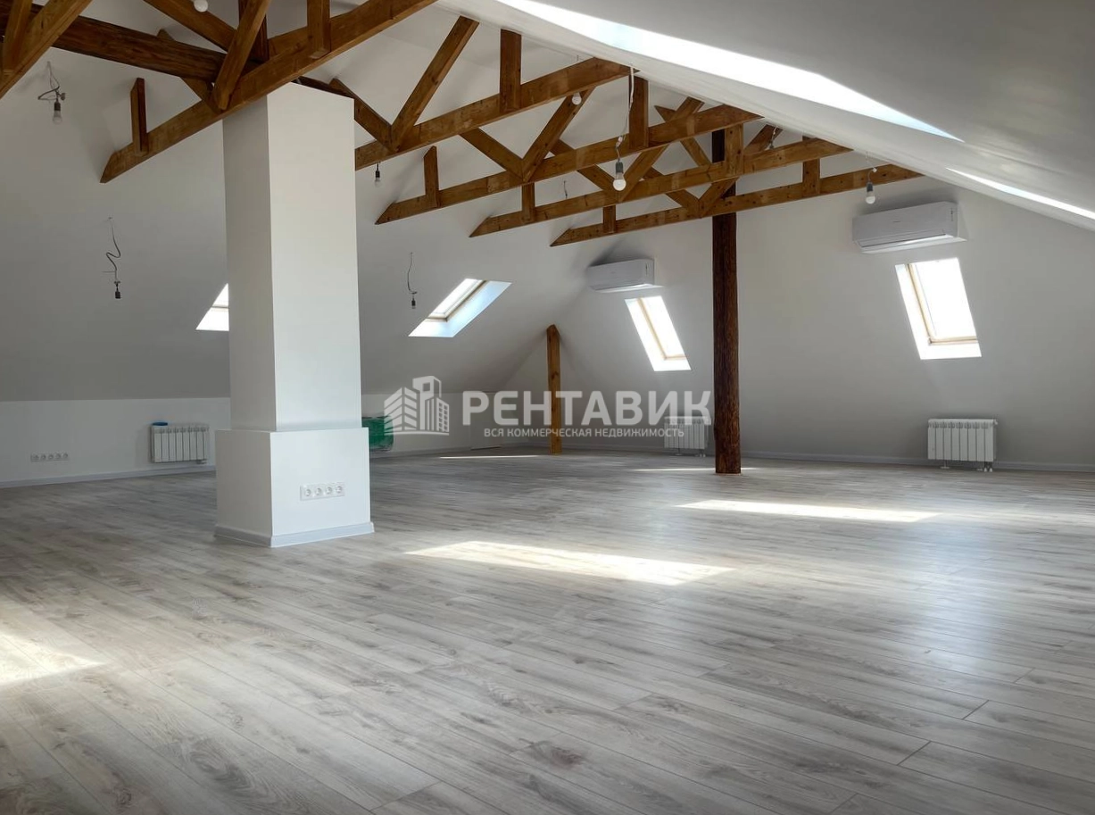 Офис Яузский 13с3 площадью 225 квадратных метров