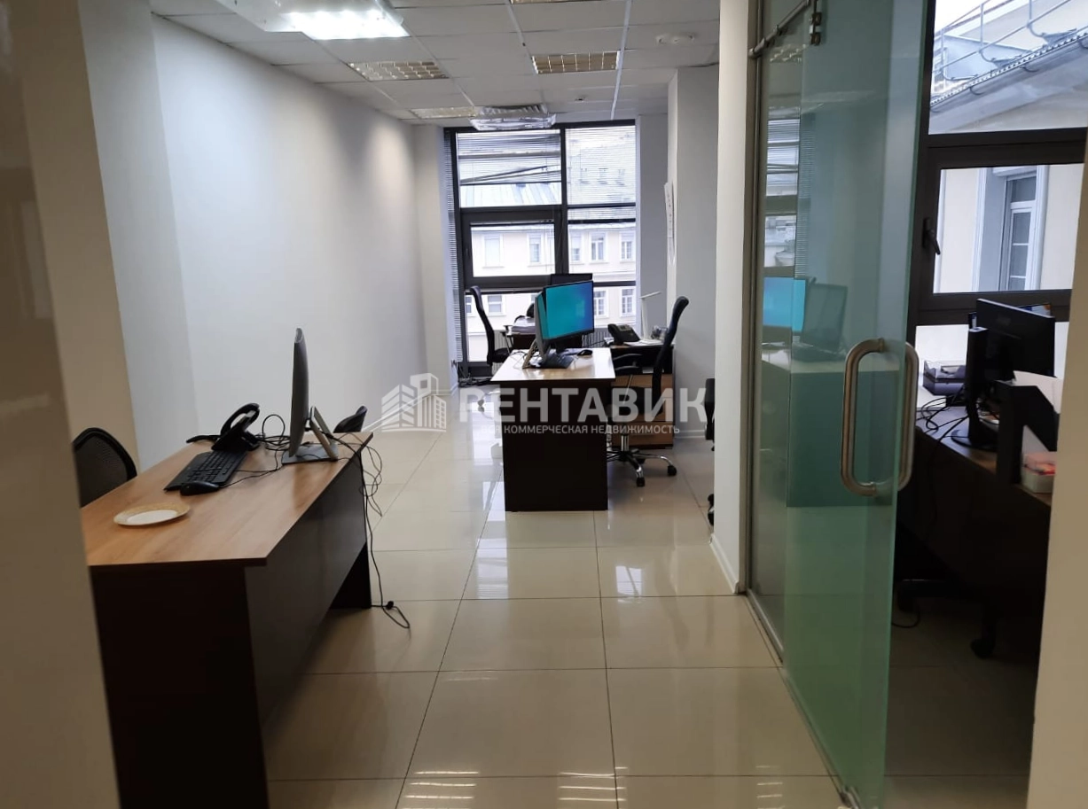 Офис Остоженка, 10 площадью 240 квадратных метров