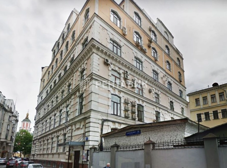 фасад дома, здание по адресу г Москва, Кривоколенный пер, д 12 стр 1