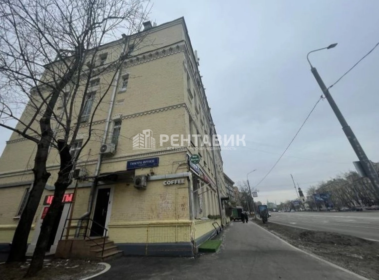 Сбоку Комсомольский, 7 стр 2