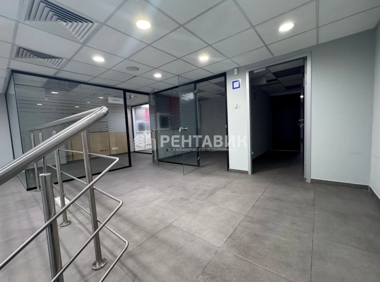 Торговая площадь Павелецкая плаза площадью 179 квадратных метров