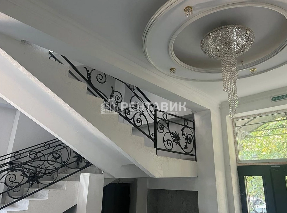 Здание целиком Свободы 35с43 площадью 2435 квадратных метров