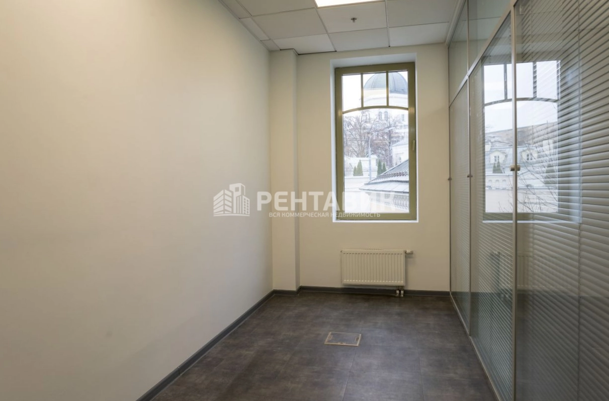 Офис Ивановская Горка площадью 212 квадратных метров