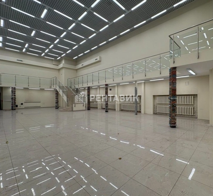 Помещение свободного назначения Вернадский площадью 628 квадратных метров