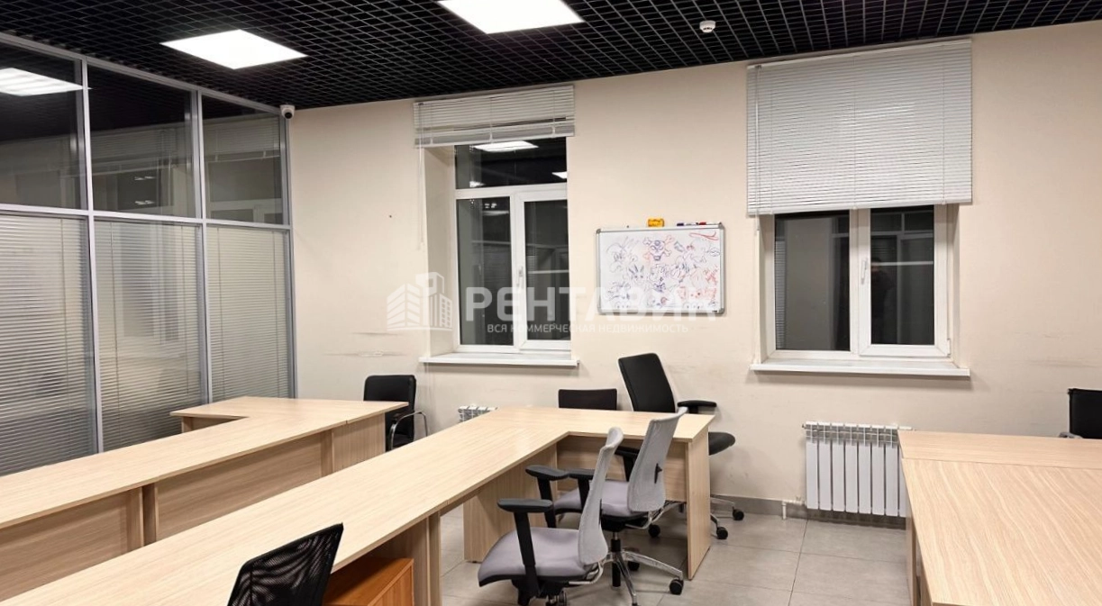 Здание целиком Кирпичная, 6 площадью 2000 квадратных метров