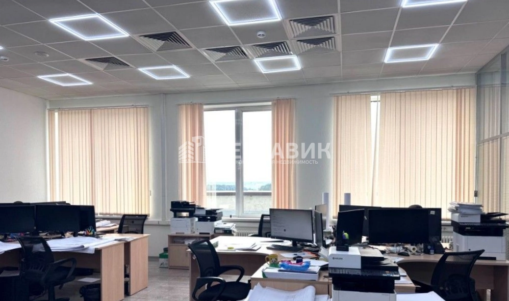Офис Зенит Плаза площадью 449 квадратных метров