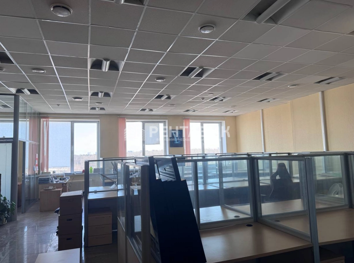 Офис Зенит Плаза площадью 449 квадратных метров