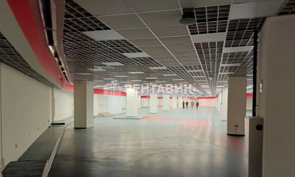 Помещение свободного назначения Альта площадью 2588 квадратных метров
