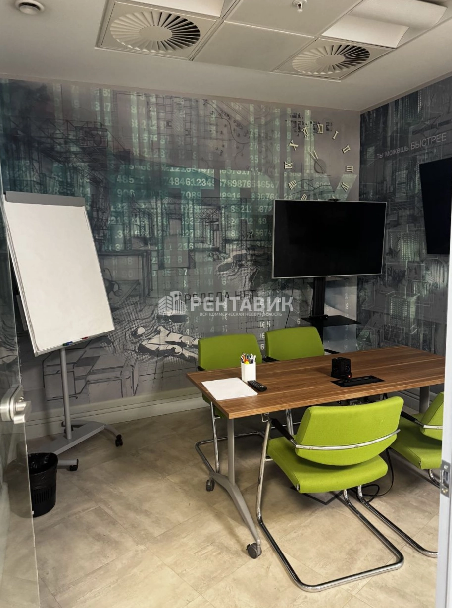 Офис Легенда площадью 2736 квадратных метров