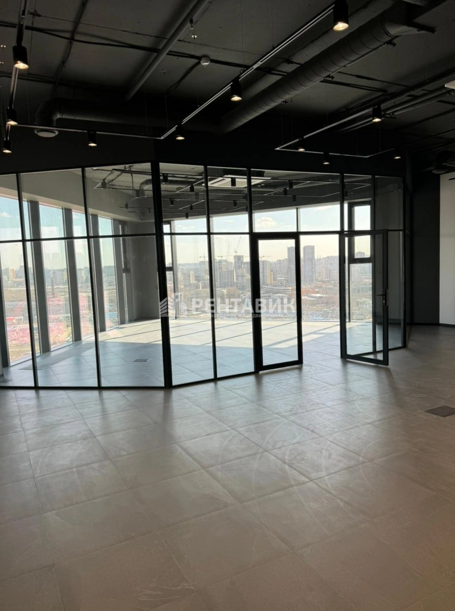 Офис DM TOWER/Дм Тауэр площадью 299 квадратных метров