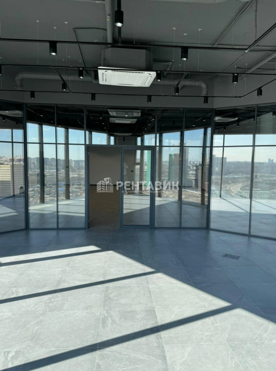 Офис DM TOWER/Дм Тауэр площадью 299 квадратных метров