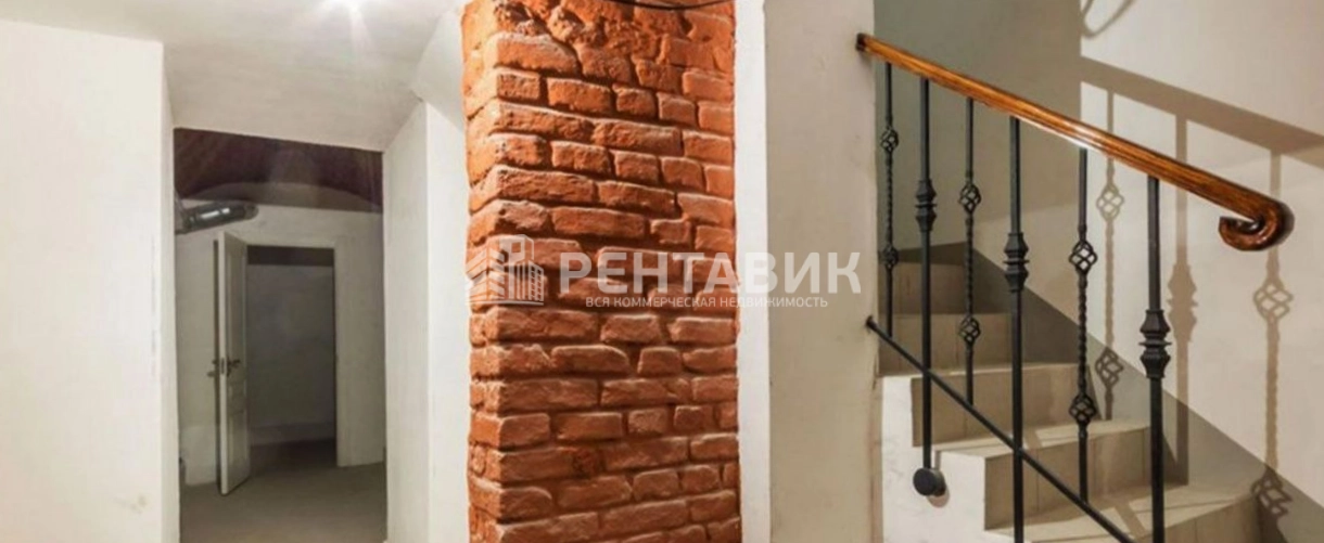 Здание целиком Малый Каретный переулок, 16 площадью 755 квадратных метров