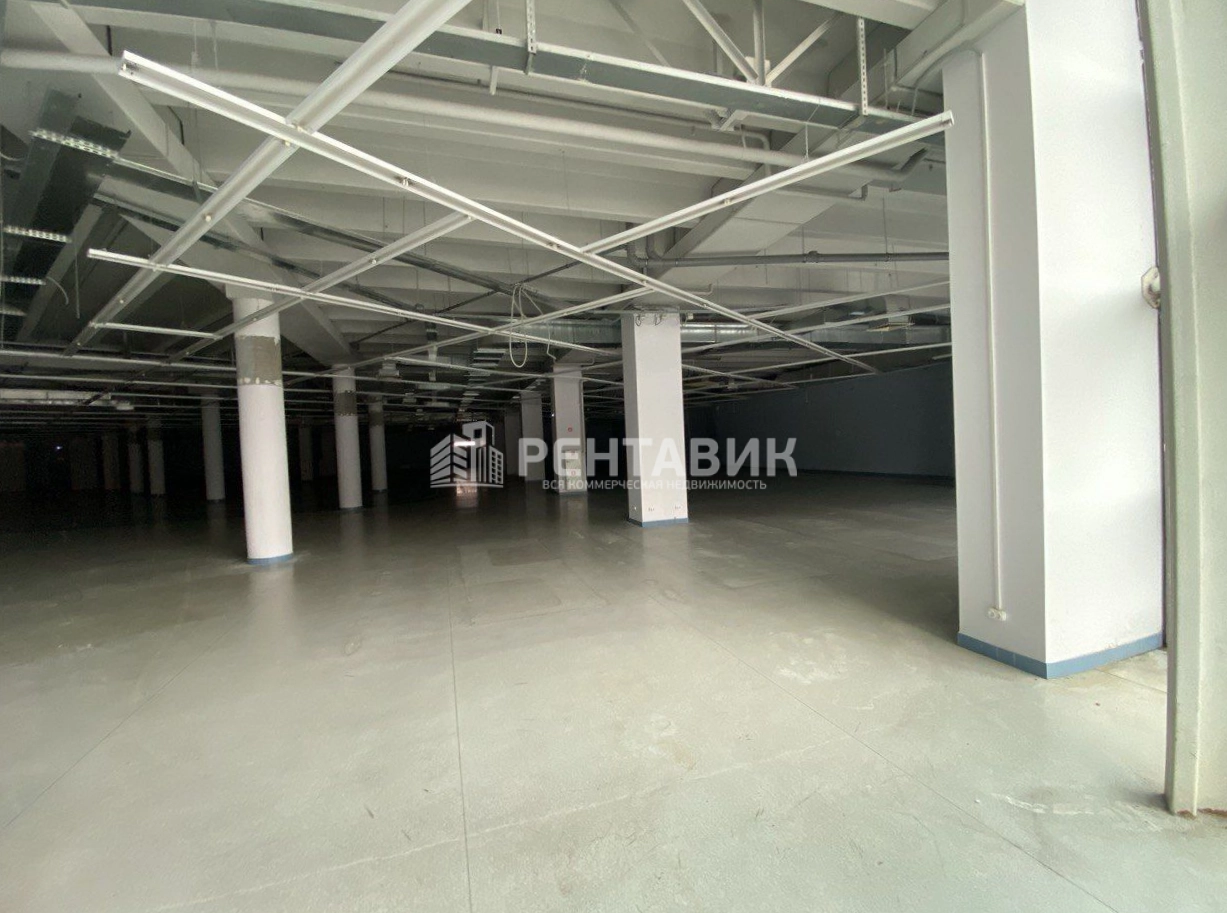 Торговая площадь VILLA площадью 2100 квадратных метров