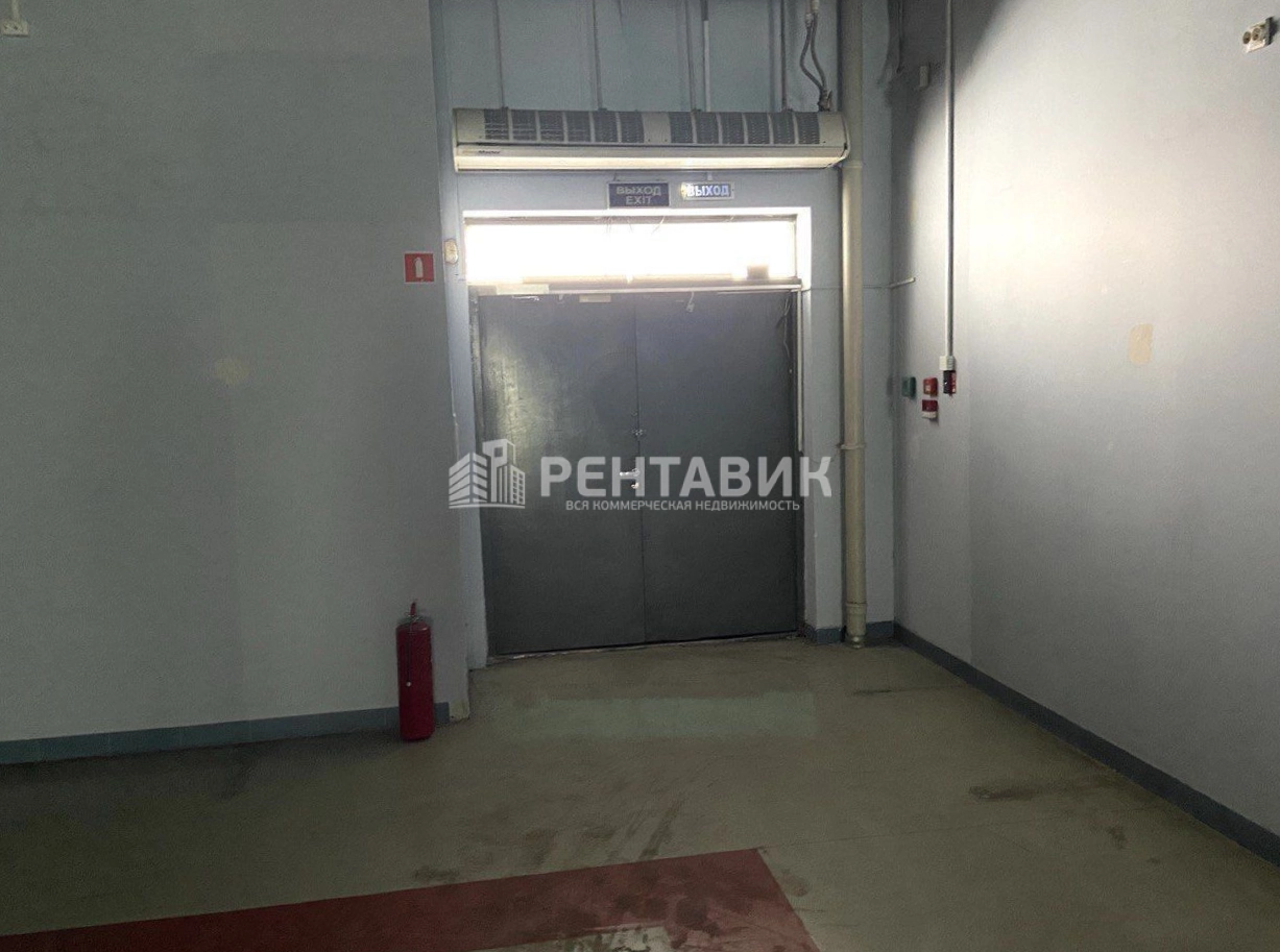 Торговая площадь VILLA площадью 2100 квадратных метров