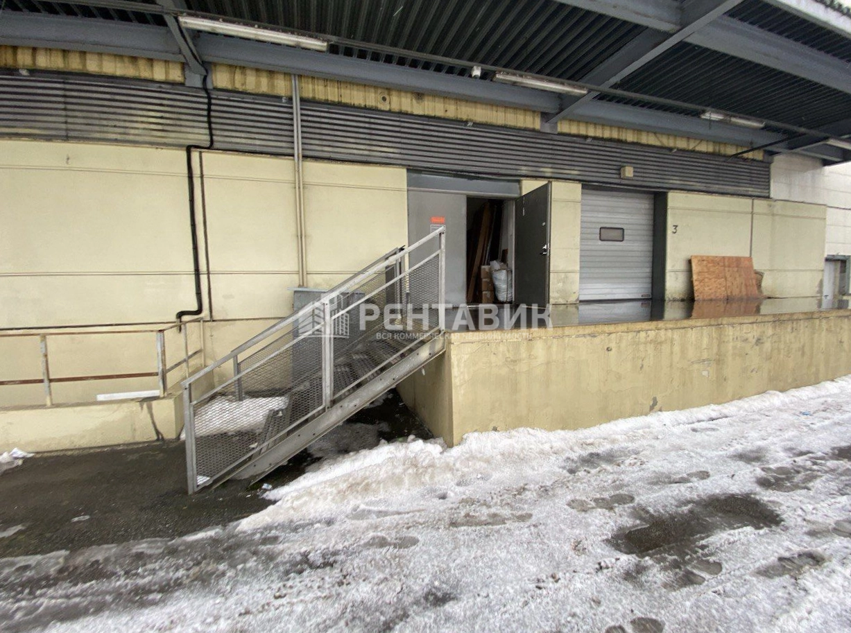 Торговая площадь VILLA площадью 2100 квадратных метров