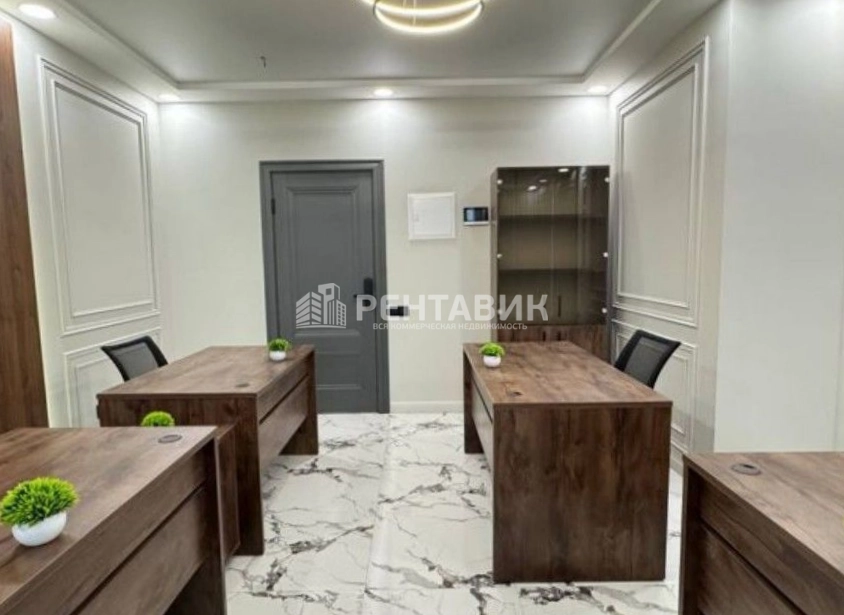 Офис Kvartal West Tower площадью 250 квадратных метров