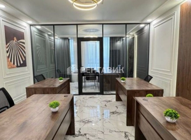Офис Kvartal West Tower площадью 115 квадратных метров