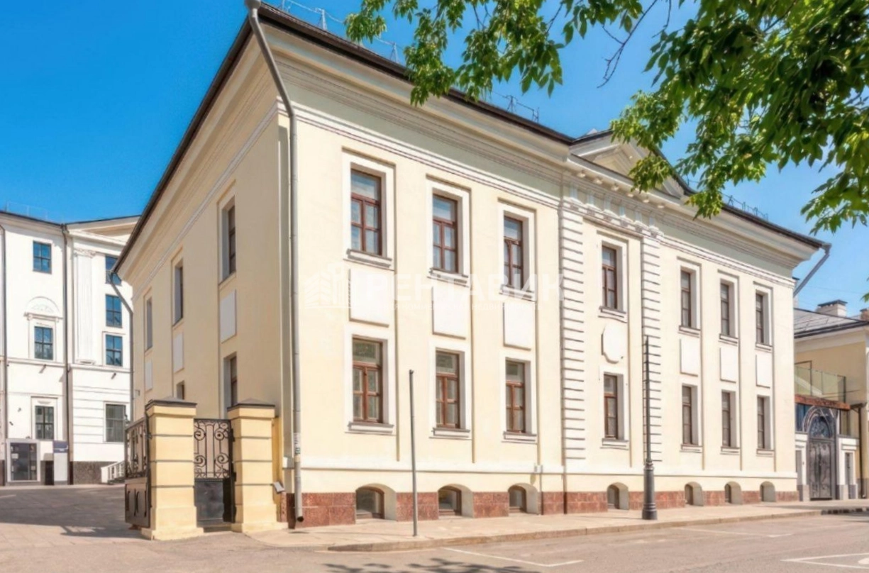 фасад дома, здание по адресу г Москва, ул Спартаковская, д 11 стр 1